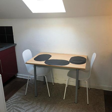 Ferienwohnung Le Victor Hugo 4 D Et Sa Pizza Offerte Aurillac Exterior foto